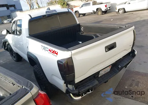 2023 Toyota Tacoma Trd Off Road из США, поврежденный, VIN 3TMCZ5AN8PM602002